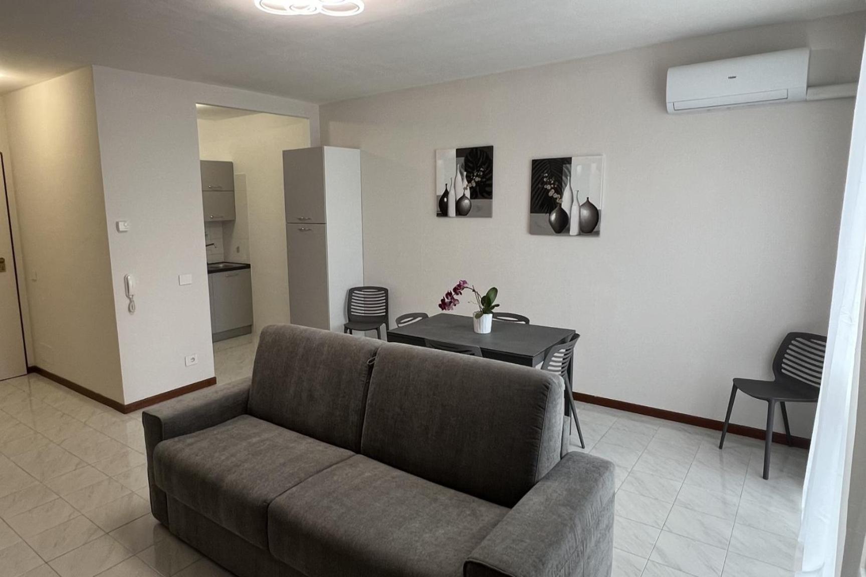 Garibaldi Appartamenti Riva Ligure Ngoại thất bức ảnh